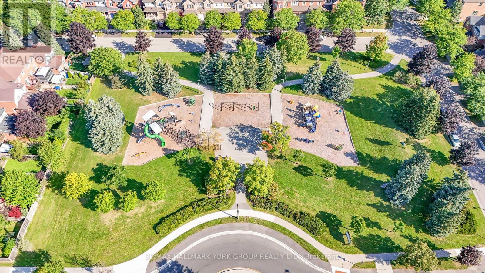 74 Snedden Avenue, Aurora, Ontario  L4G 7K7 - Photo 37 - N13710018