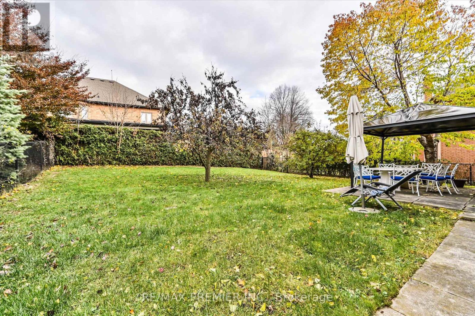 581 Wycliffe Avenue, Vaughan, Ontario  L4L 8S8 - Photo 21 - N13710084