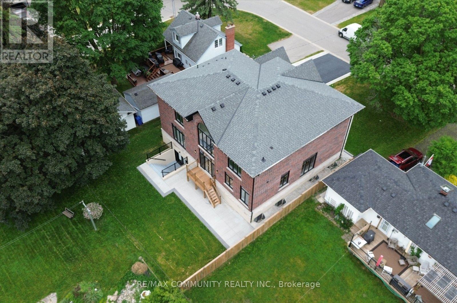 154 Burkholder Street, Whitchurch-Stouffville, Ontario  L4A 4J4 - Photo 11 - N13710086