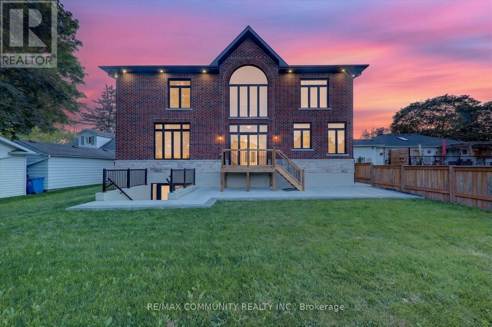154 Burkholder Street, Whitchurch-Stouffville, Ontario  L4A 4J4 - Photo 12 - N13710086