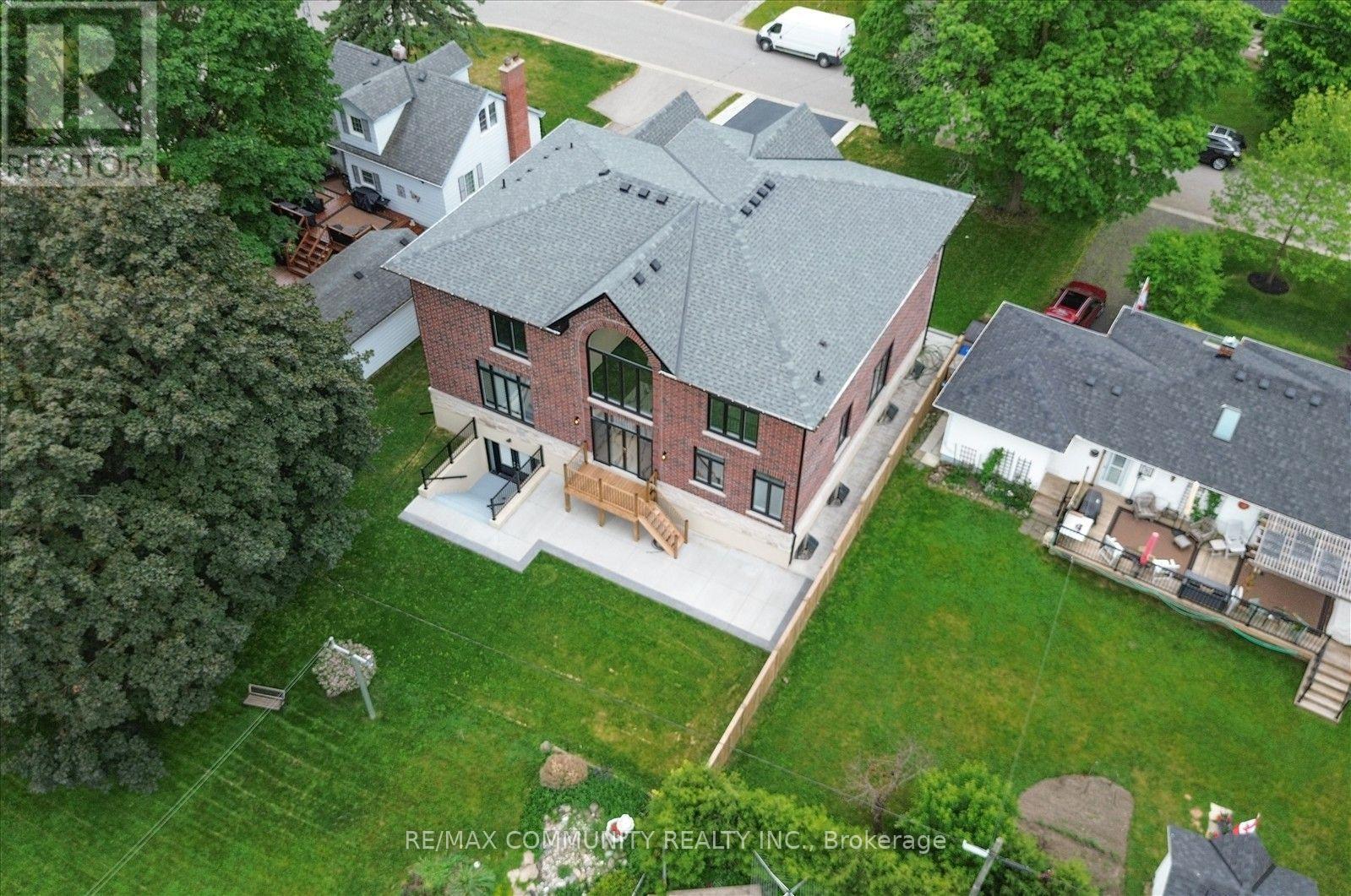 154 Burkholder Street, Whitchurch-Stouffville, Ontario  L4A 4J4 - Photo 5 - N13710086
