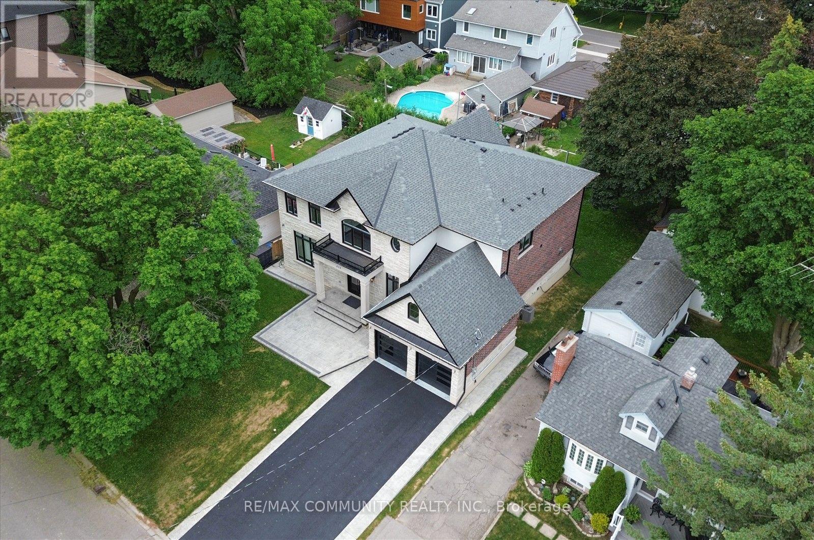 154 Burkholder Street, Whitchurch-Stouffville, Ontario  L4A 4J4 - Photo 8 - N13710086