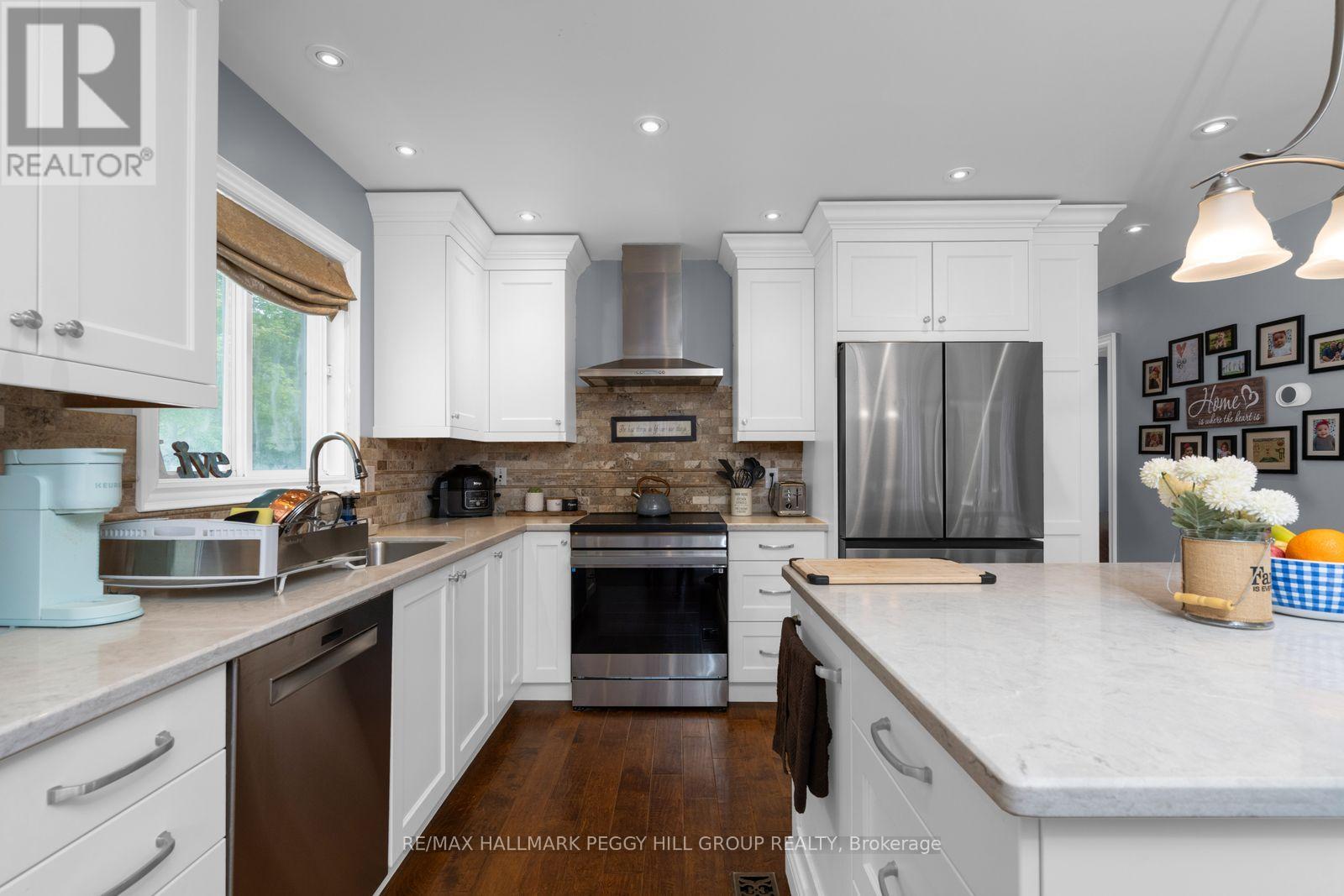 6063 Vasey Road, Tay (Waverley), Ontario  L0L 1P0 - Photo 5 - S13709874