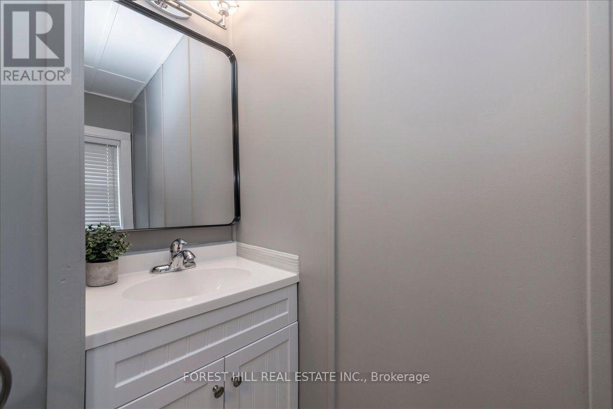 43 Lake Avenue, Ramara, Ontario  L0K 1B0 - Photo 6 - S13710170
