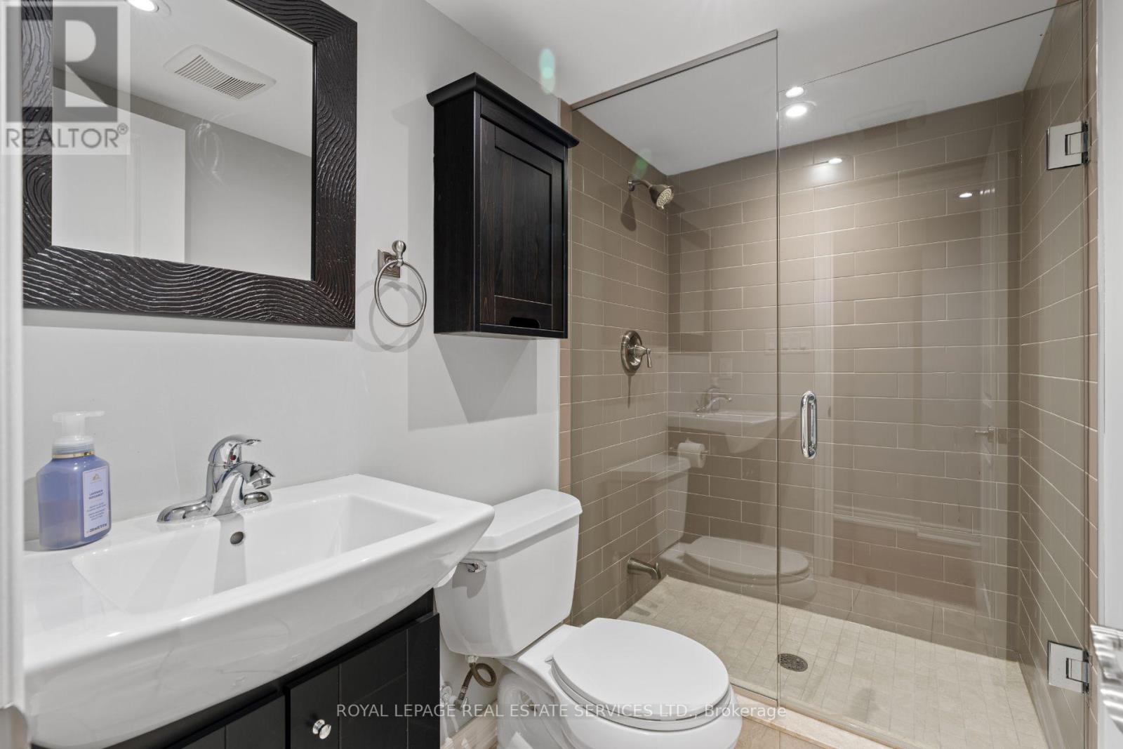 100 Dunedin Drive, Toronto, Ontario  M8X 2K5 - Photo 36 - W13709930