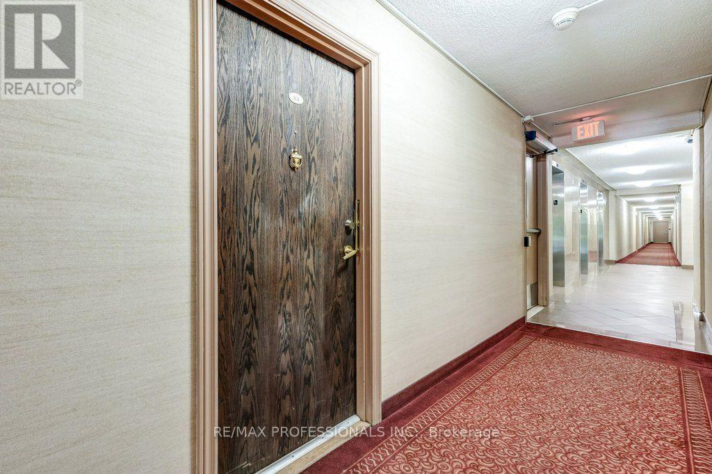 112 - 420 Mill Road, Toronto, Ontario  M9C 1Z1 - Photo 2 - W13710028