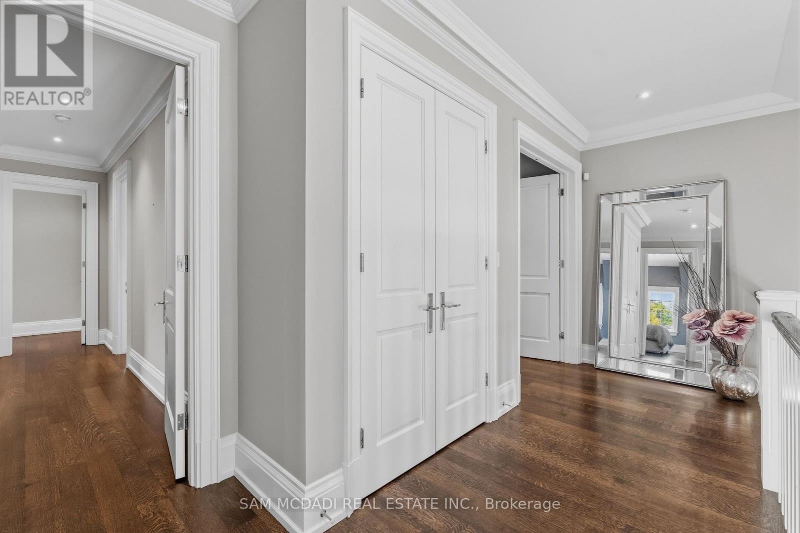 36 Veronica Drive, Mississauga, Ontario  L5G 2B2 - Photo 20 - W13710070