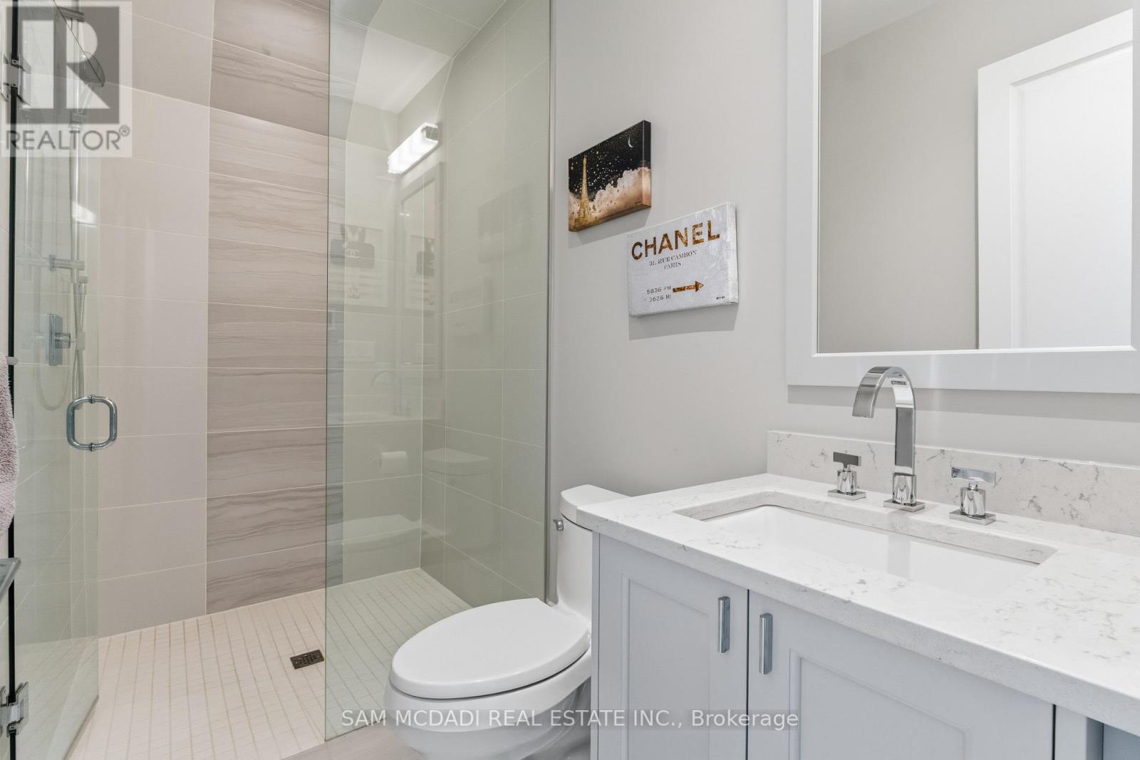 36 Veronica Drive, Mississauga, Ontario  L5G 2B2 - Photo 28 - W13710070