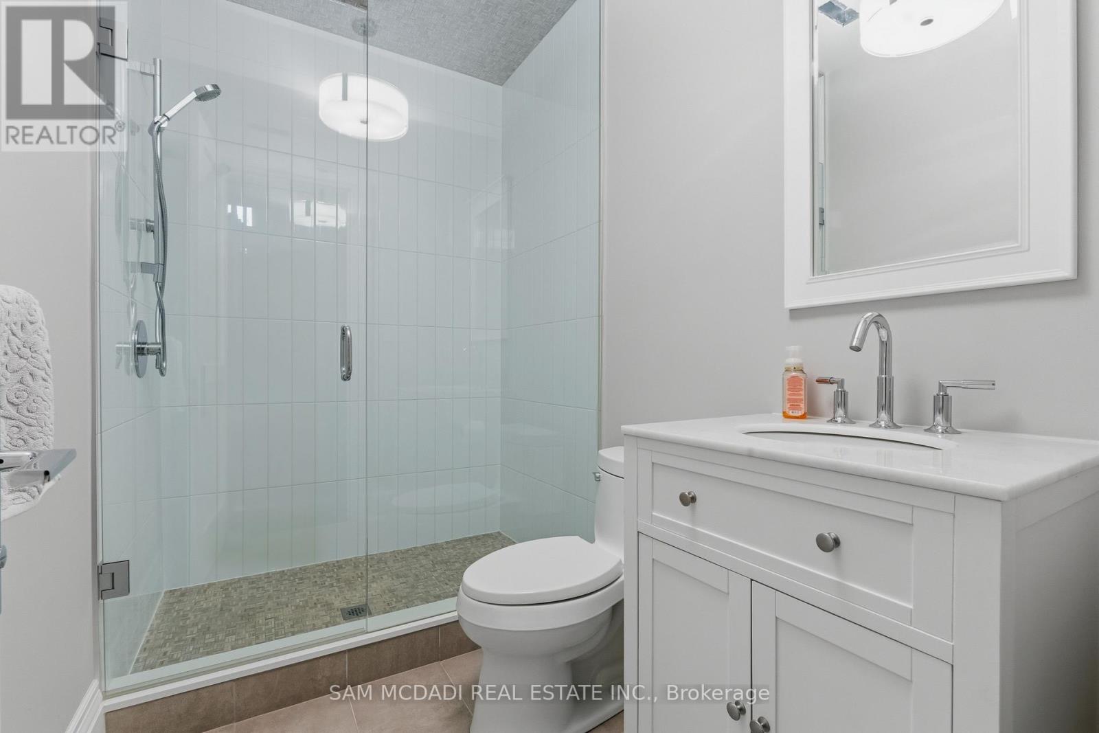 36 Veronica Drive, Mississauga, Ontario  L5G 2B2 - Photo 37 - W13710070