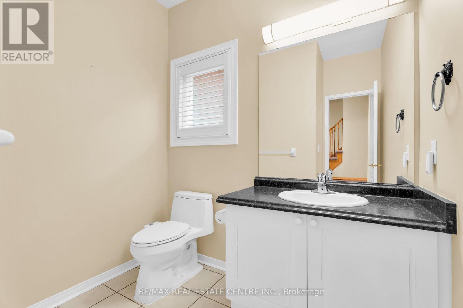 7404 Davemark Court, Mississauga, Ontario  L5N 7P3 - Photo 31 - W13710076