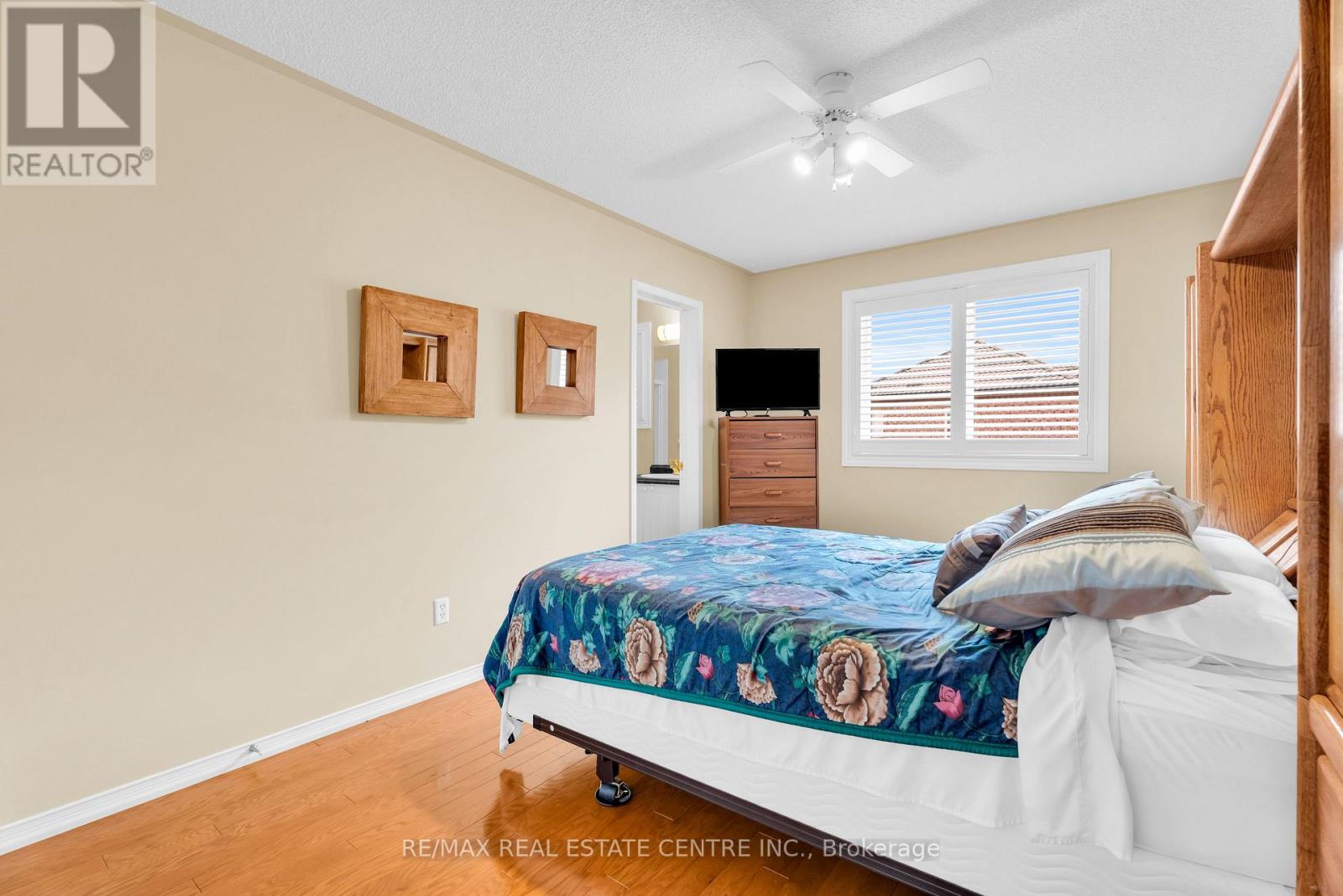 7404 Davemark Court, Mississauga, Ontario  L5N 7P3 - Photo 35 - W13710076