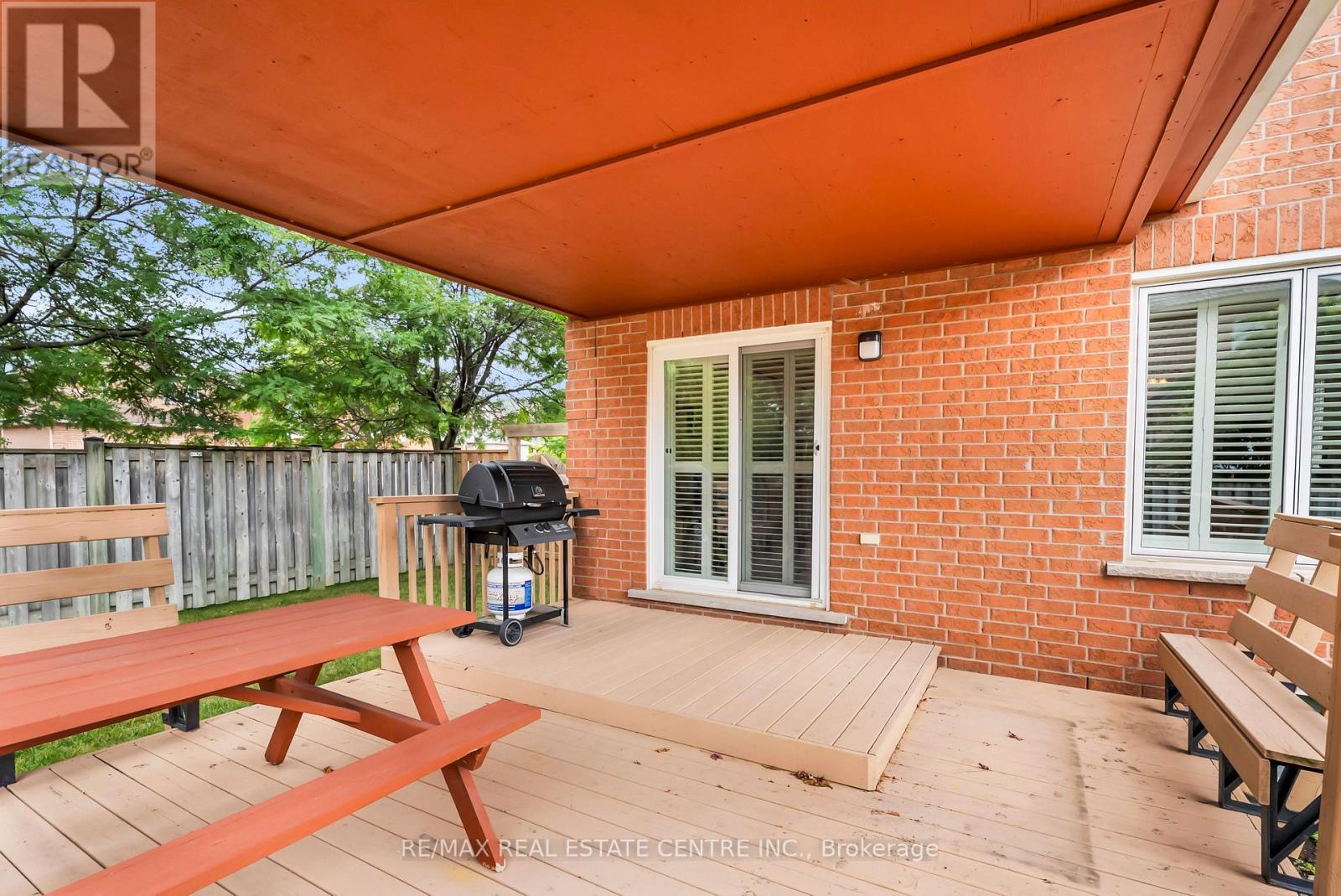 7404 Davemark Court, Mississauga, Ontario  L5N 7P3 - Photo 47 - W13710076