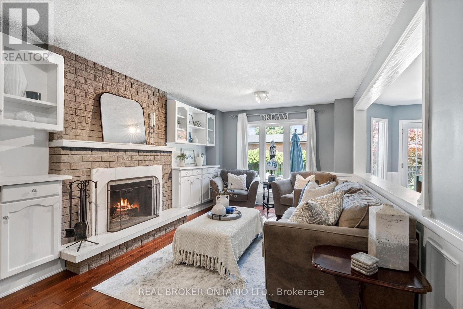 1291 WINDRUSH DRIVE, Oakville, Ontario