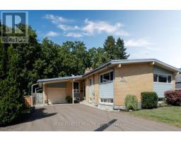 273 SAULSBURY STREET, Strathroy-Caradoc, Ontario