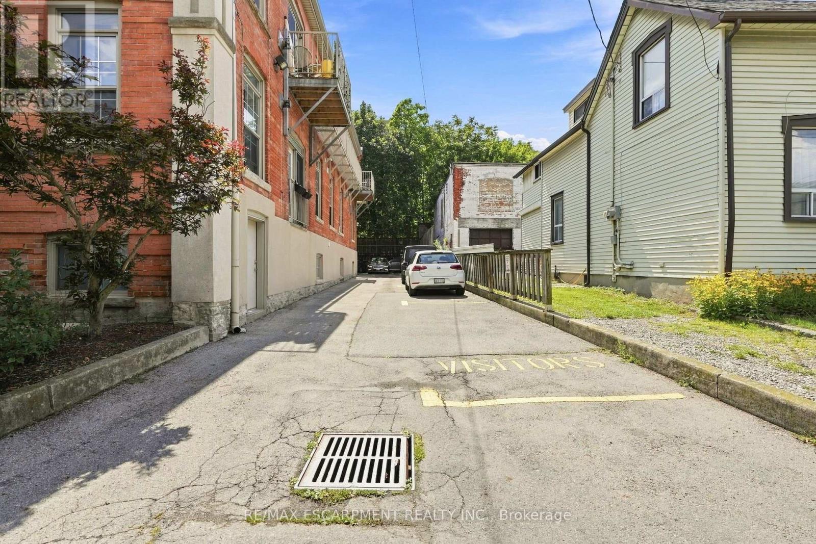 202 - 54 Alanson Street, Hamilton, Ontario  L8N 1W5 - Photo 3 - X13709970