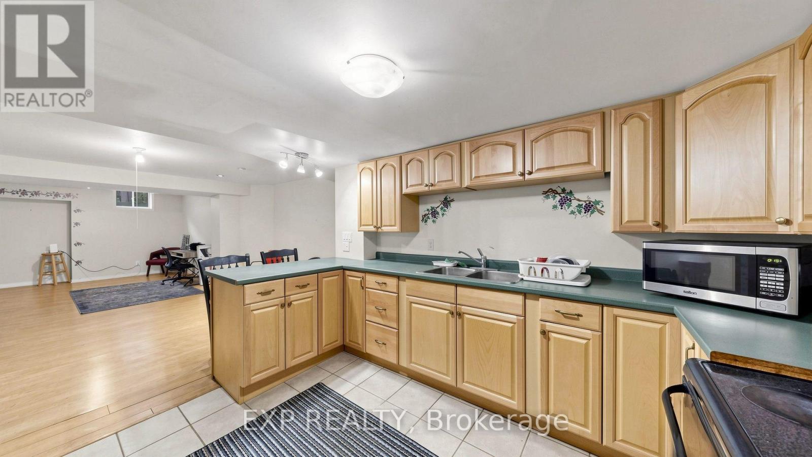 28 Hurlbut Place, Cambridge, Ontario  N1T 1L6 - Photo 37 - X13710032