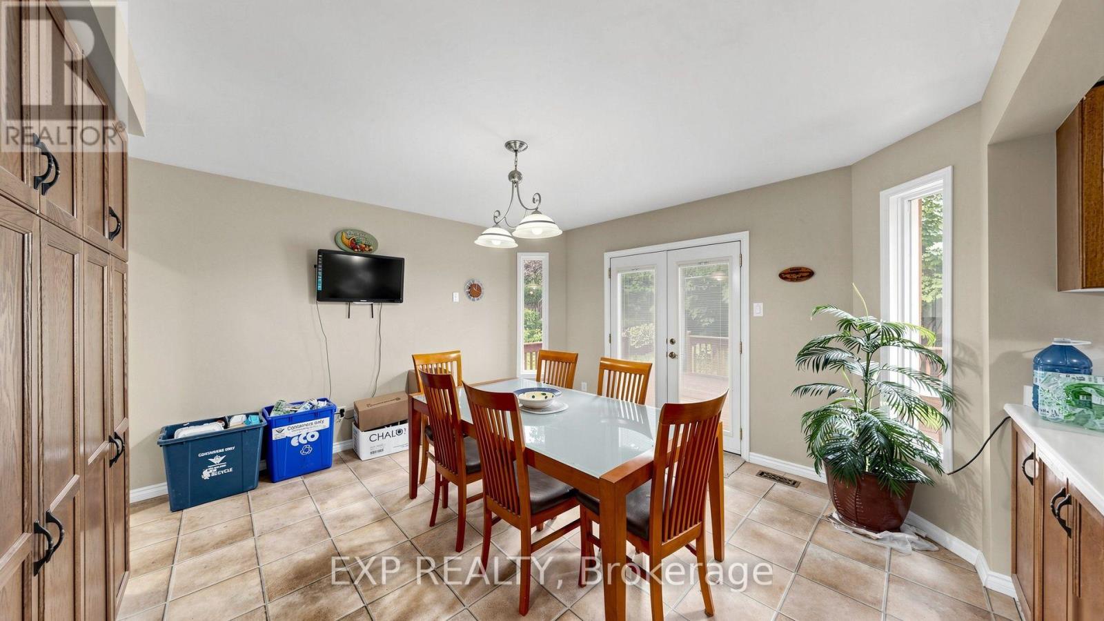 28 Hurlbut Place, Cambridge, Ontario  N1T 1L6 - Photo 8 - X13710032