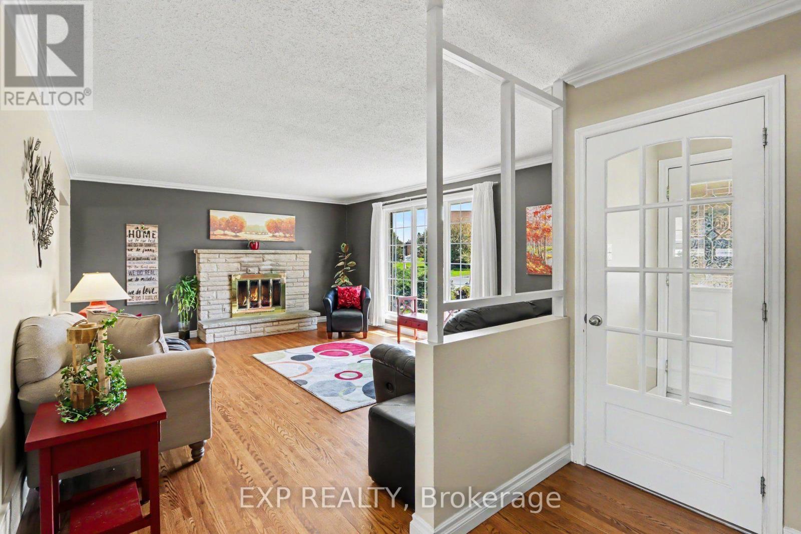139 Abbeyhill Drive, Ottawa, Ontario  K2L 1H6 - Photo 7 - X13604870