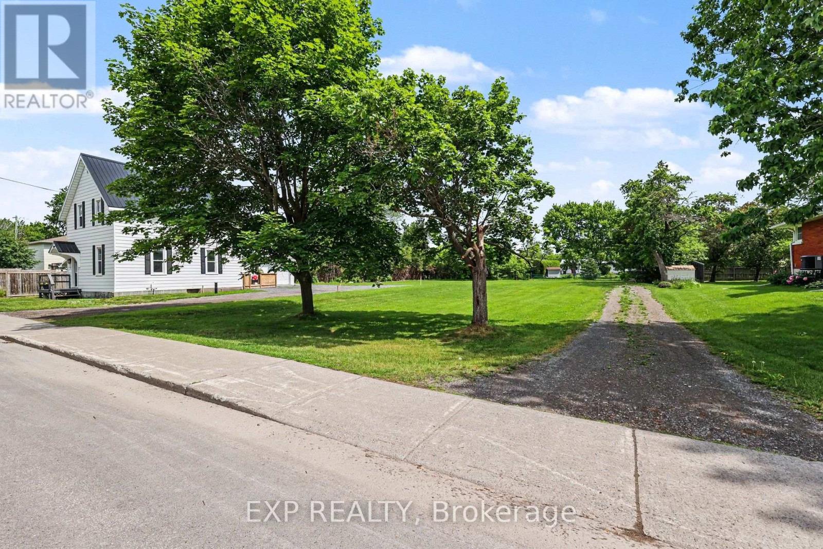 3607-B Mcbean Street, Ottawa, Ontario  K0A 2Z0 - Photo 3 - X13610606