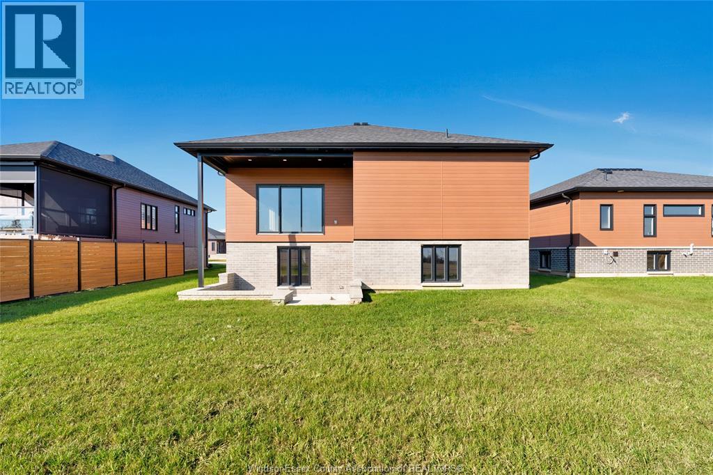 112 Hazel Crescent, Kingsville, Ontario  N9Y 0A9 - Photo 3 - 26005849