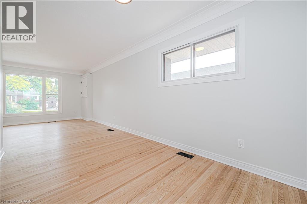 38 Endfield Avenue Unit# Main, Hamilton, Ontario  L8T 2L4 - Photo 8 - 40844740