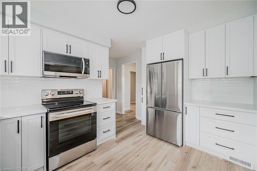 38 Endfield Avenue Unit# Main, Hamilton, Ontario  L8T 2L4 - Photo 10 - 40844740