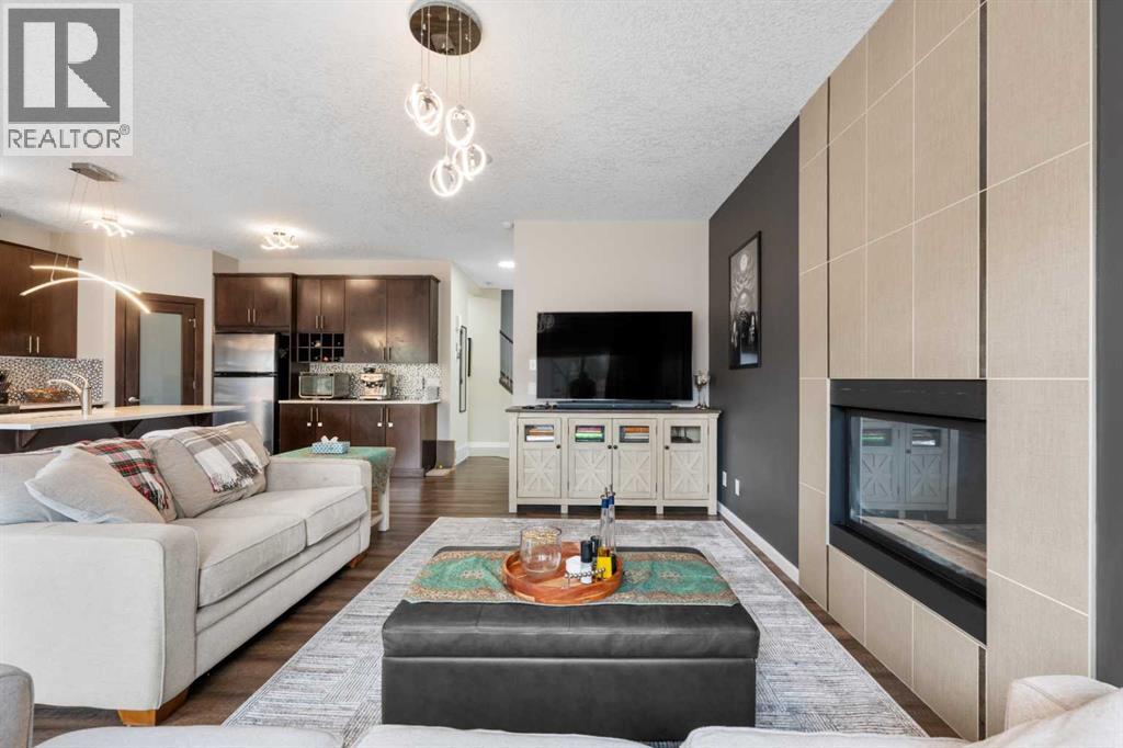26 Walden Court Se, Calgary, Alberta  T2X 0N8 - Photo 5 - A2328640