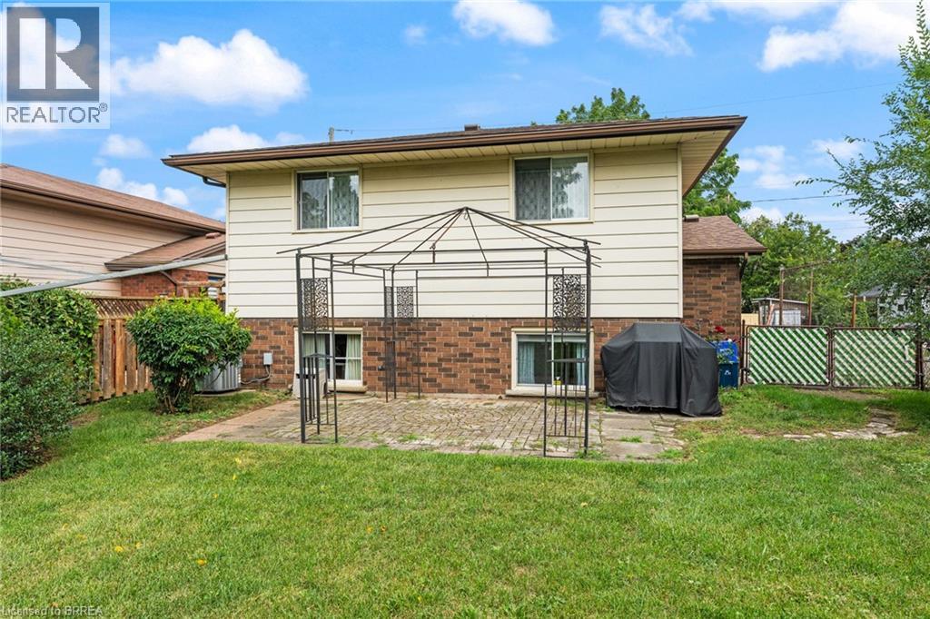 55 Edward Street, Brantford, Ontario  N3S 1V4 - Photo 24 - 40857597