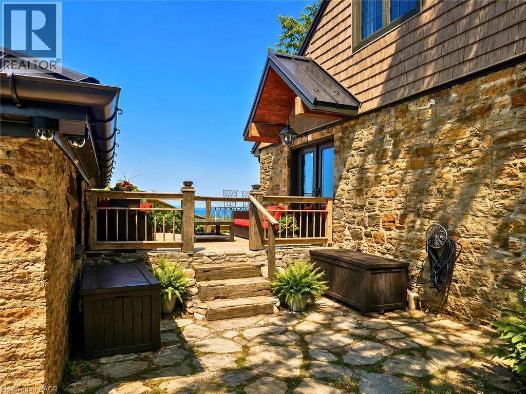 665 Ridge Road, Stoney Creek, Ontario  L8J 2Y2 - Photo 9 - 40851264