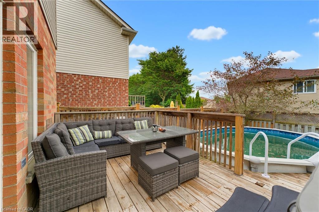 592 Little Dover Crescent, Waterloo, Ontario N2K 4E5 - Photo 24 - 40857698