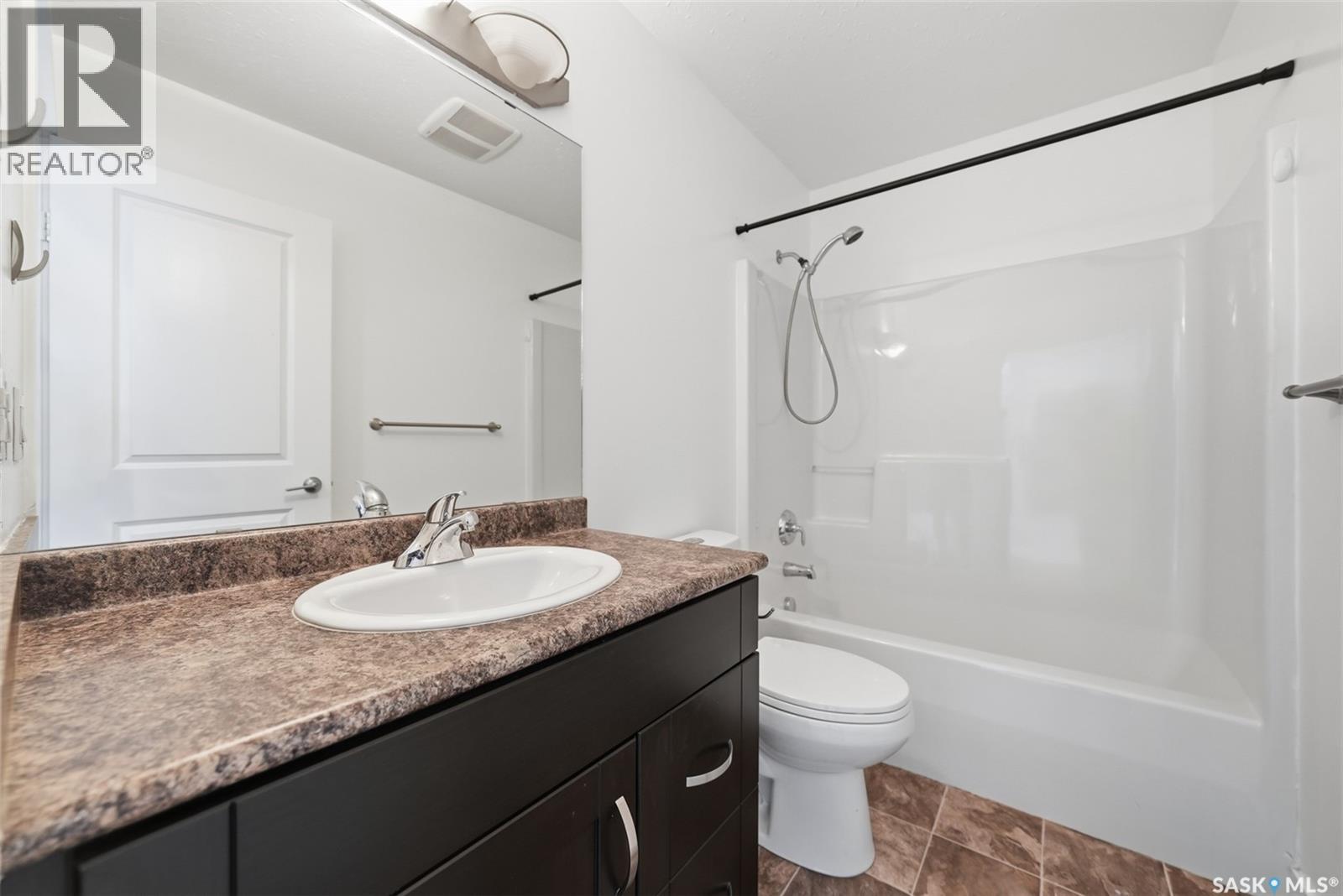 305 714 Hart Road, Saskatoon, Saskatchewan  S7M 1L2 - Photo 18 - SK046556