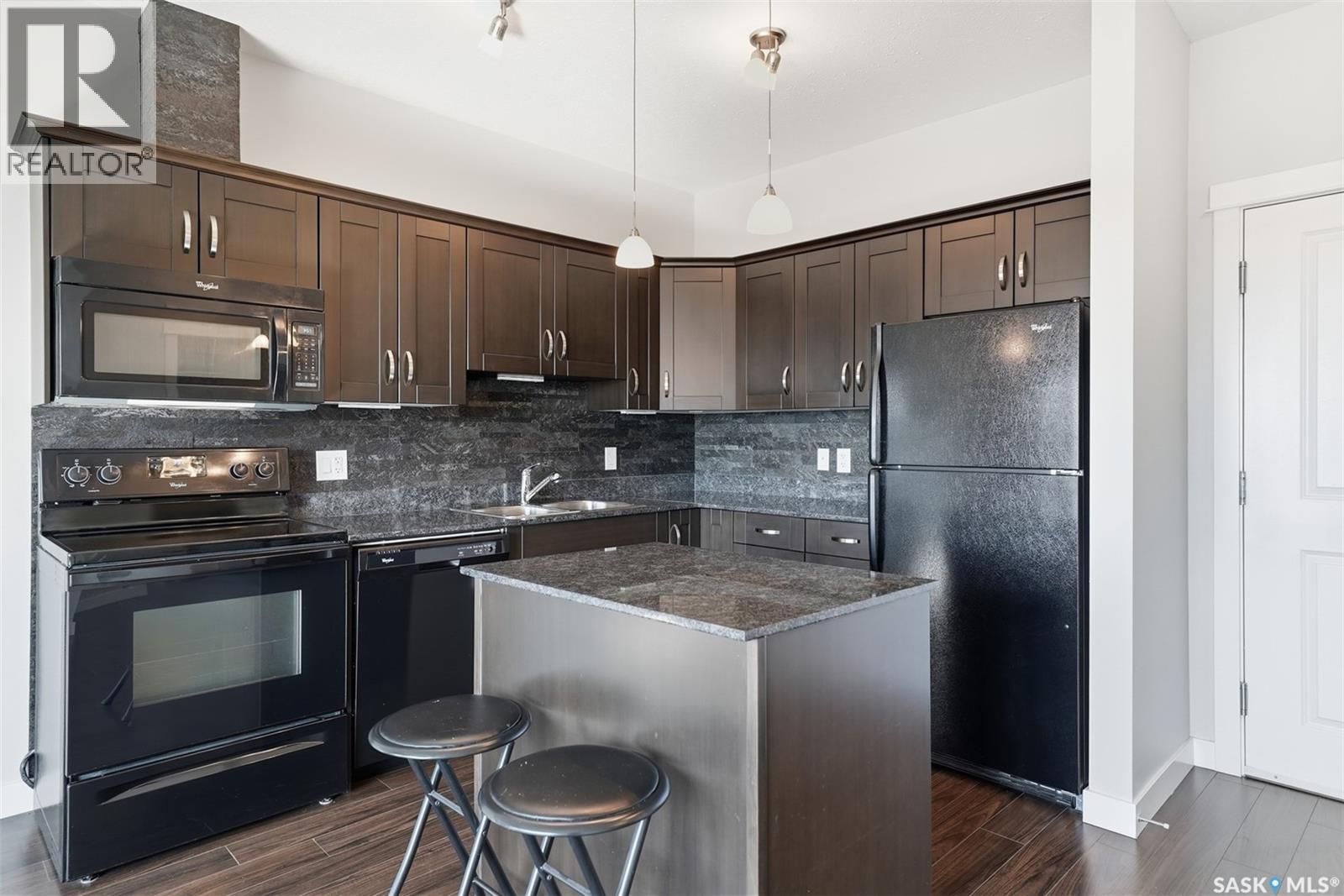 305 714 Hart Road, Saskatoon, Saskatchewan  S7M 1L2 - Photo 5 - SK046556