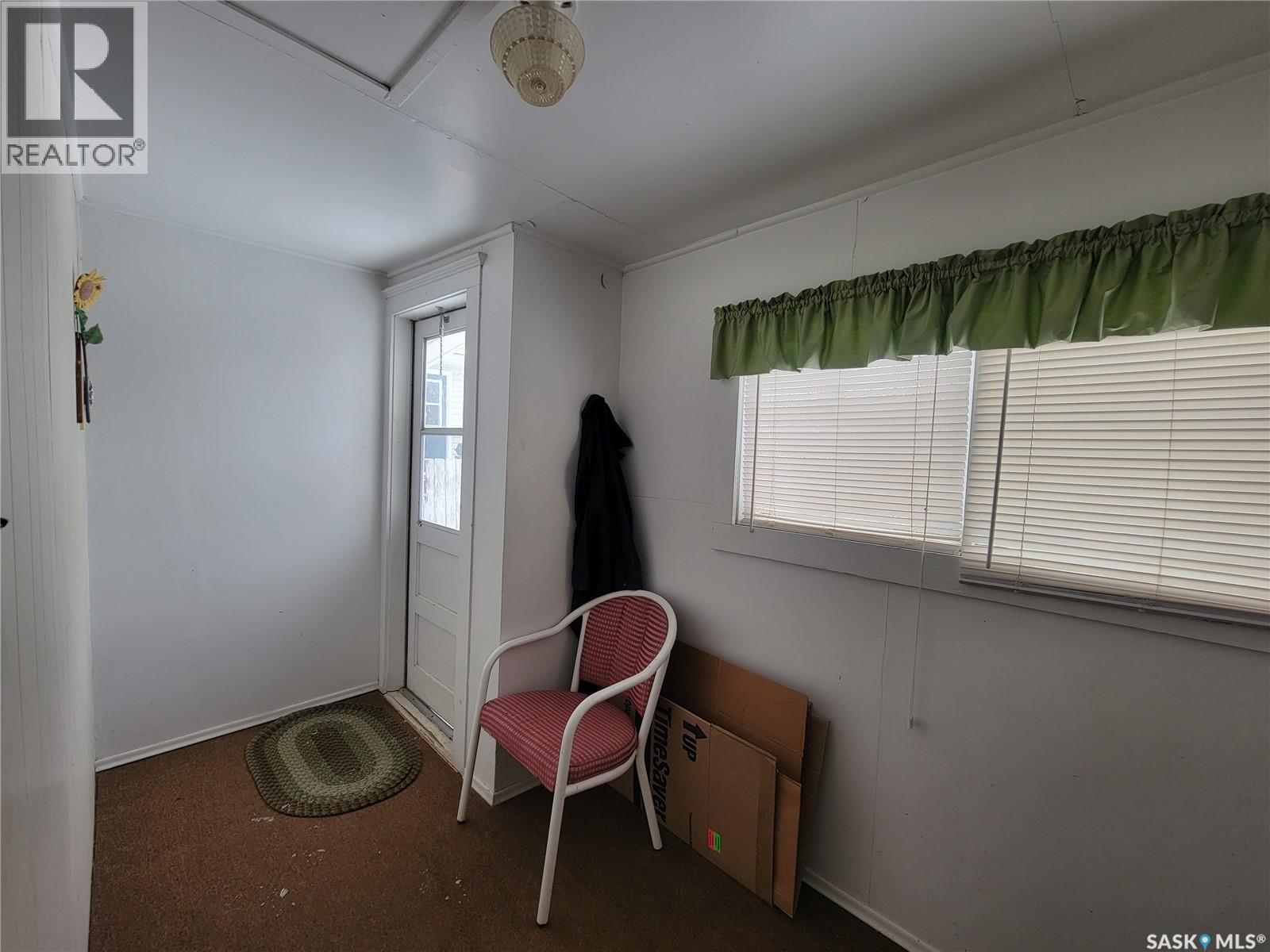 411 1st Street W, Wilkie, Saskatchewan  S0K 4W0 - Photo 28 - SK046551
