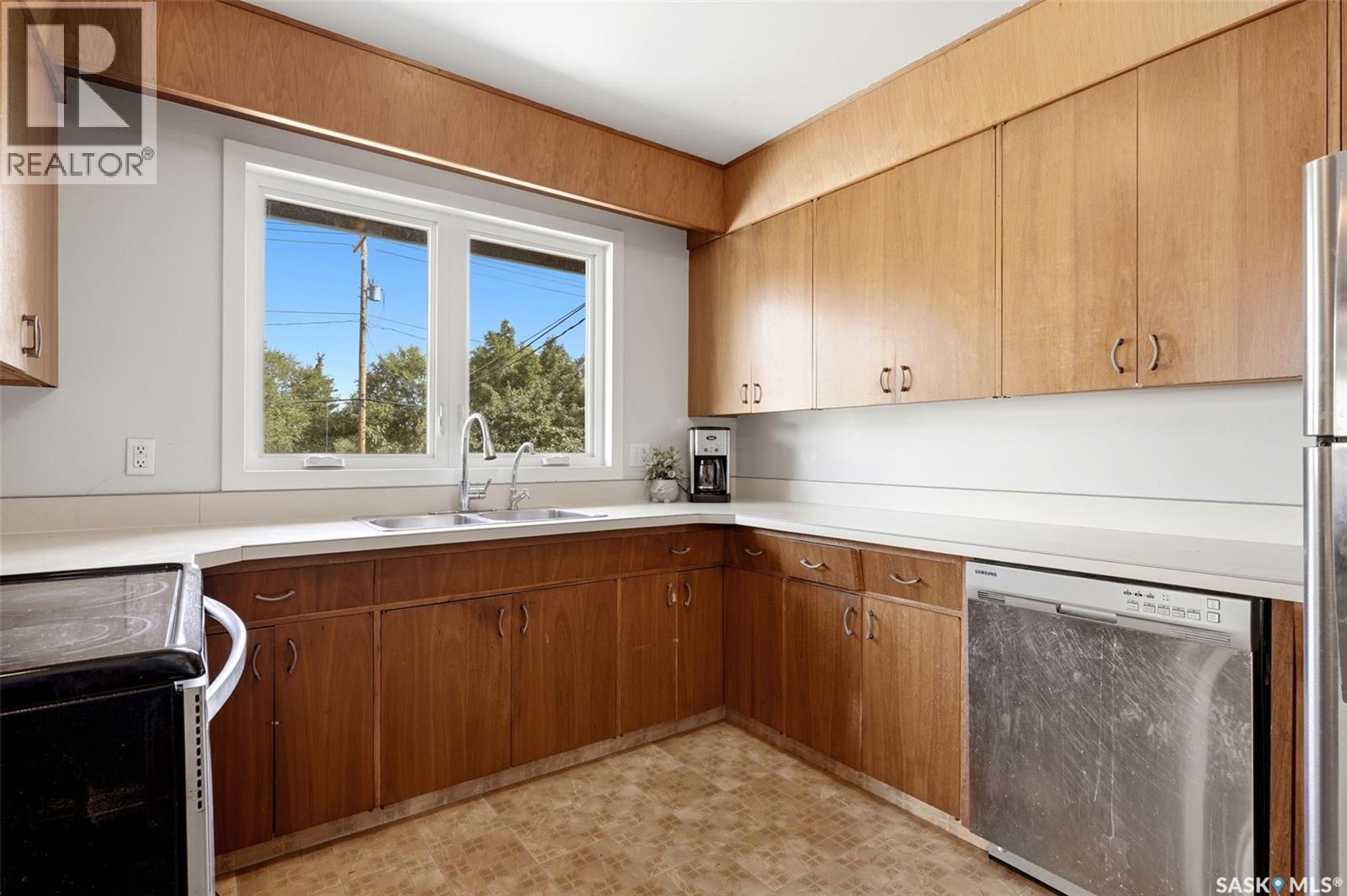 3210 Parliament Avenue, Regina, Saskatchewan  S4S 2L8 - Photo 10 - SK046496