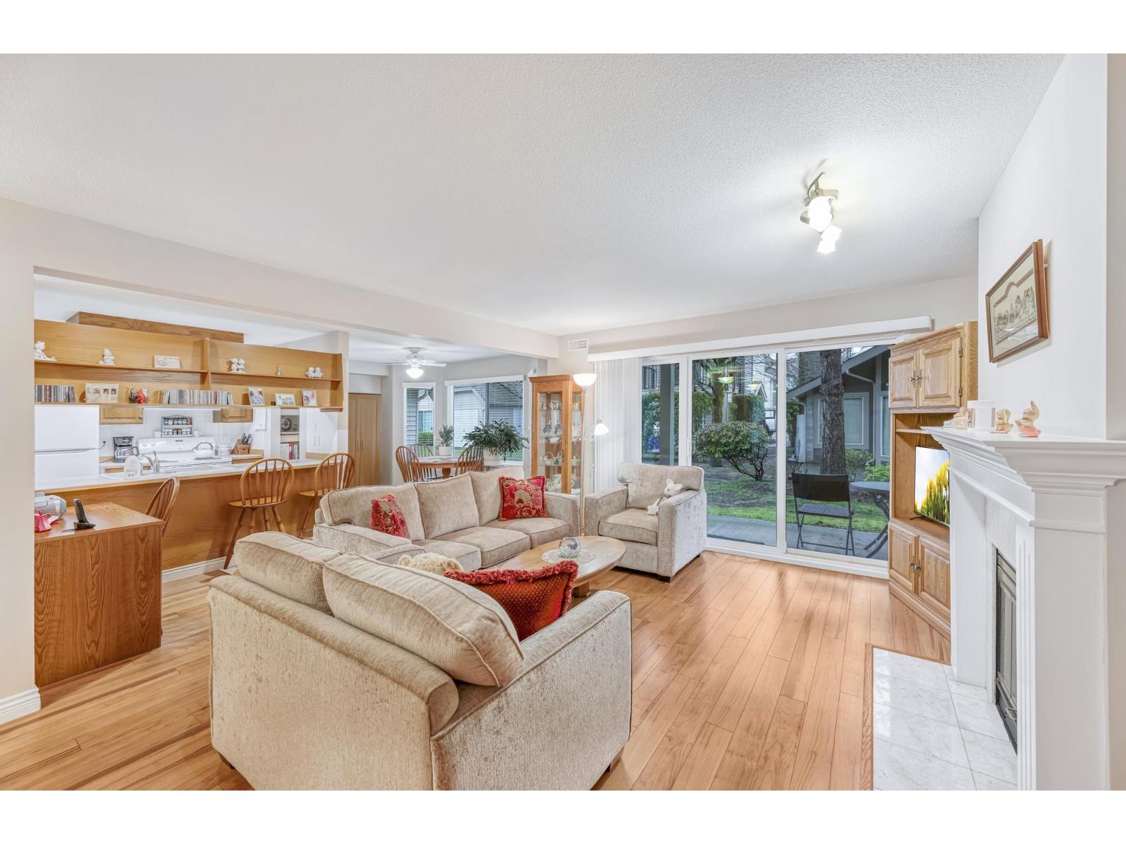 502 8972 Fleetwood Way, Surrey, British Columbia V3R 0T5 - Photo 10 - R3158054