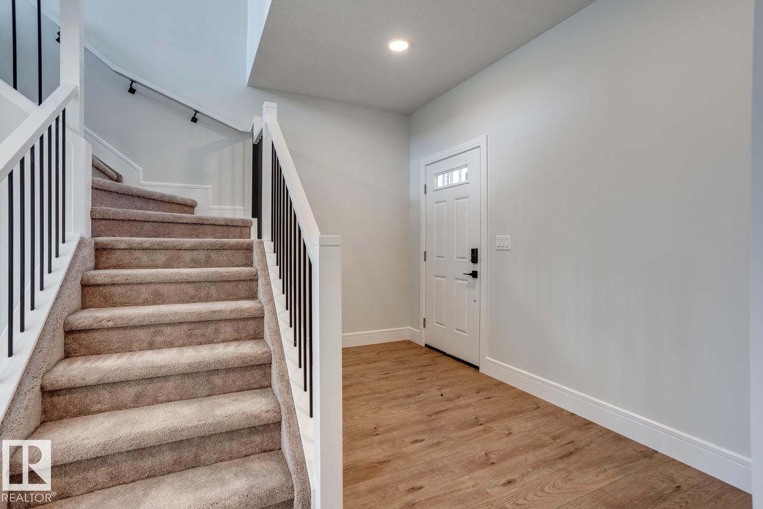 13 Scoria Wd, Fort Saskatchewan, Alberta  T8L 0Z1 - Photo 2 - E4497442