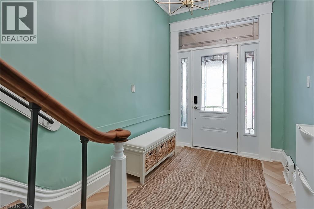 87 Colbourne Street Unit# 2, Hamilton, Ontario  L8R 2G6 - Photo 4 - 40848713