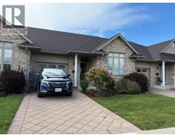 44 LIVINGSTON Boulevard Unit# 11, Baden, Ontario