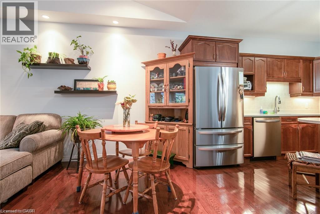 44 Livingston Boulevard Unit# 11, Baden, Ontario  N3A 4M7 - Photo 17 - 40857922