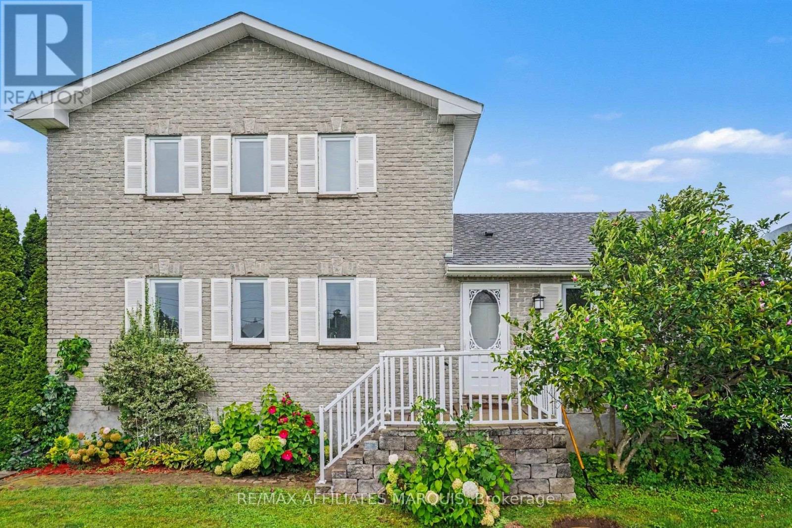 428 Johnston Road, Athens, Ontario  K0G 1R0 - Photo 1 - X13710206