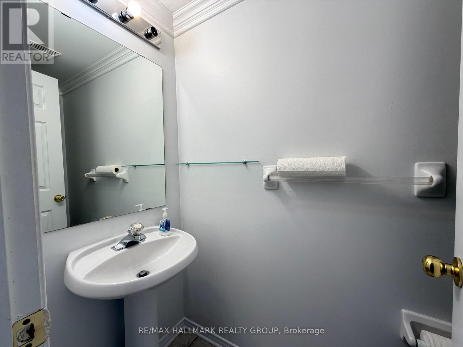 230 Westvalley Private, Ottawa, Ontario  K1V 2B5 - Photo 3 - X13710218