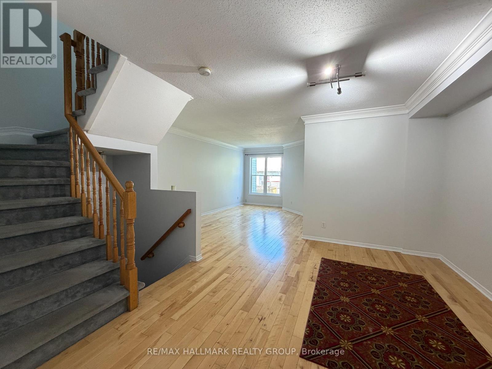 230 Westvalley Private, Ottawa, Ontario  K1V 2B5 - Photo 4 - X13710218