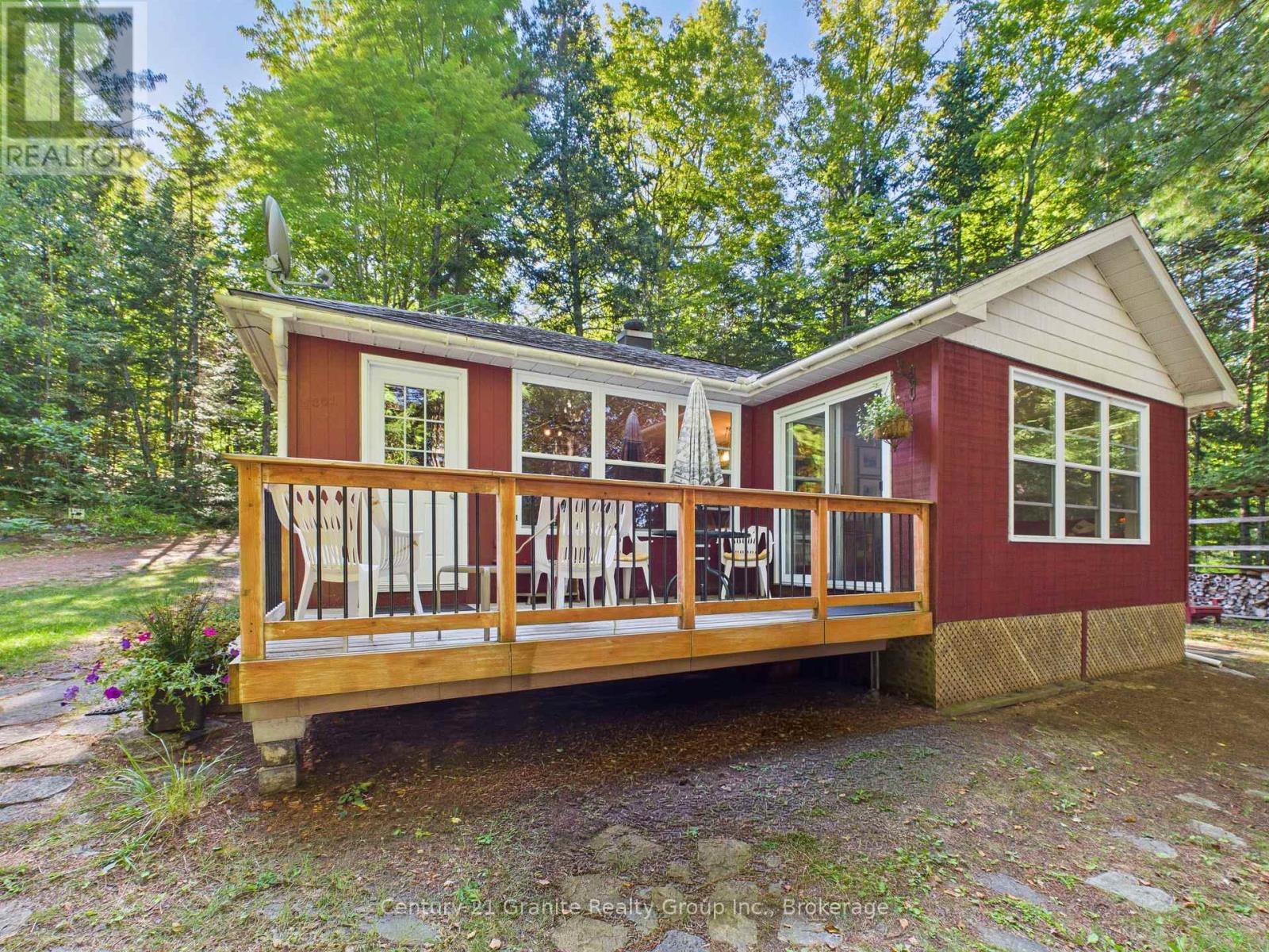 1045 HERITAGE LANE, Algonquin Highlands, Ontario