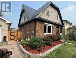 87 BAY STREET, Woodstock, Ontario