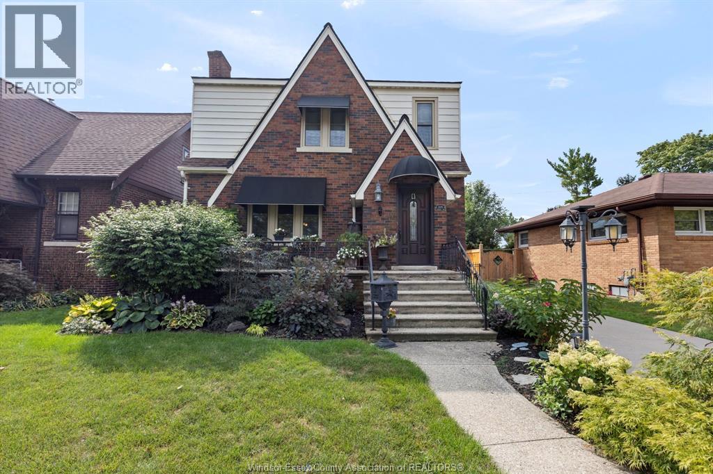 MLS# 26020727: 2079 VERDUN, Windsor, Canada