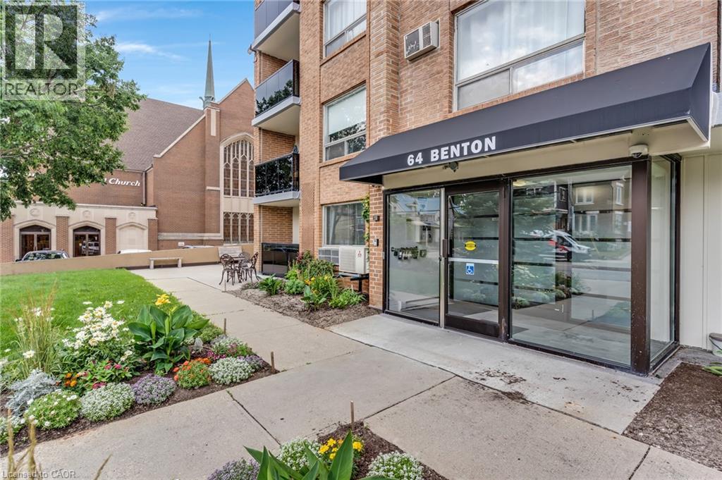 64 Benton Street Unit# 902, Kitchener, Ontario  N2G 4L9 - Photo 3 - 40858226