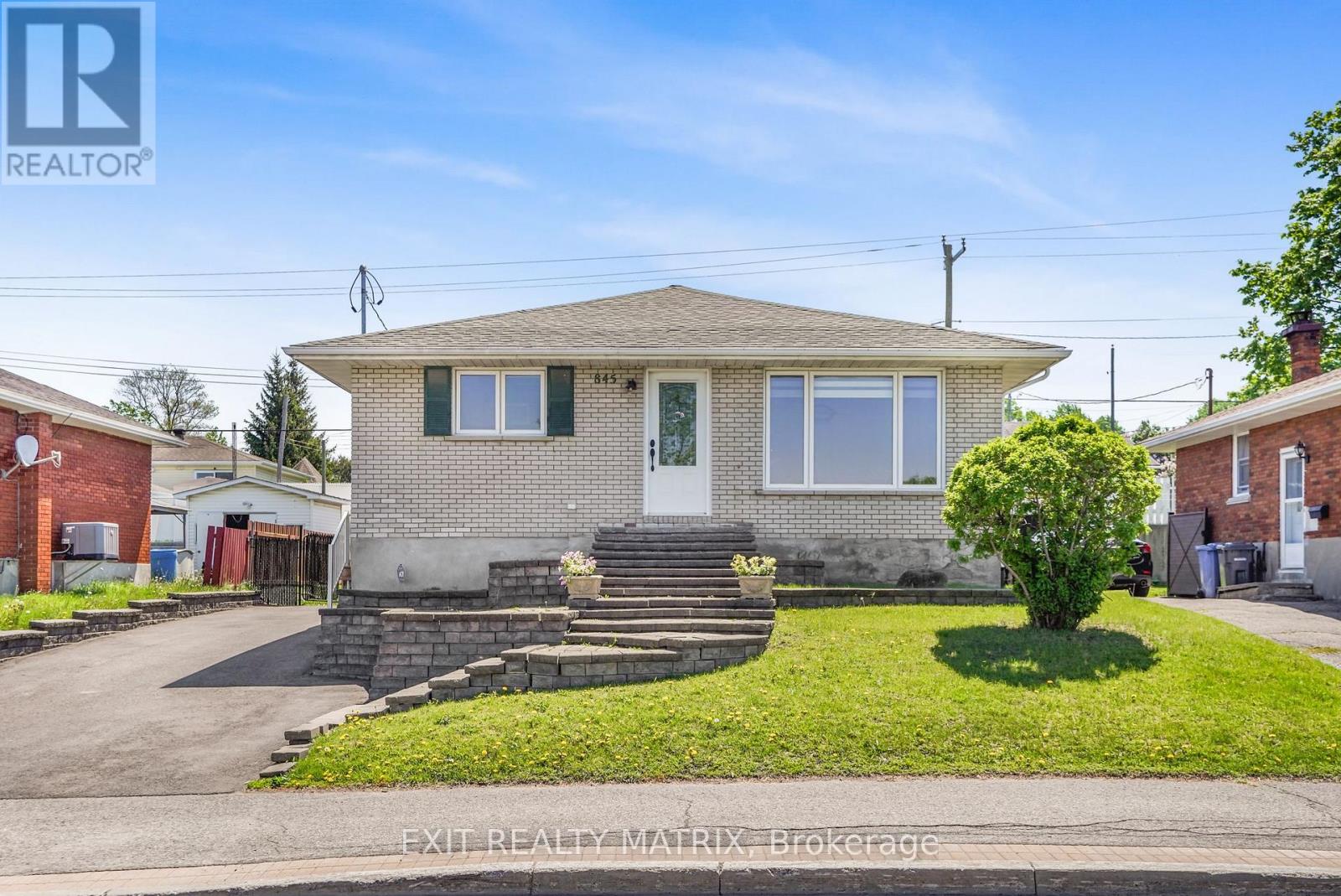 845 Cartier Boulevard, Hawkesbury, Ontario K6A 1W9 - Photo 2 - X13710312