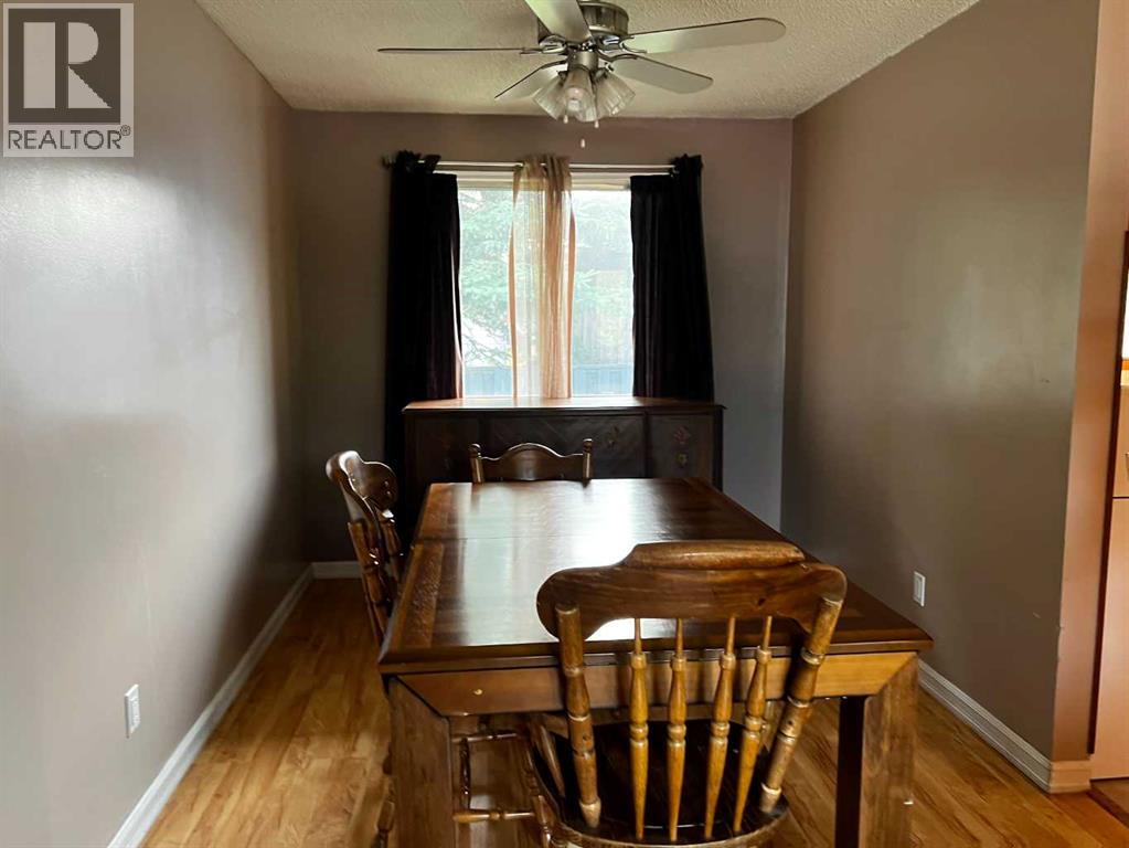 813 7 A Street, Fox Creek, Alberta  T0H 1P0 - Photo 9 - A2326722