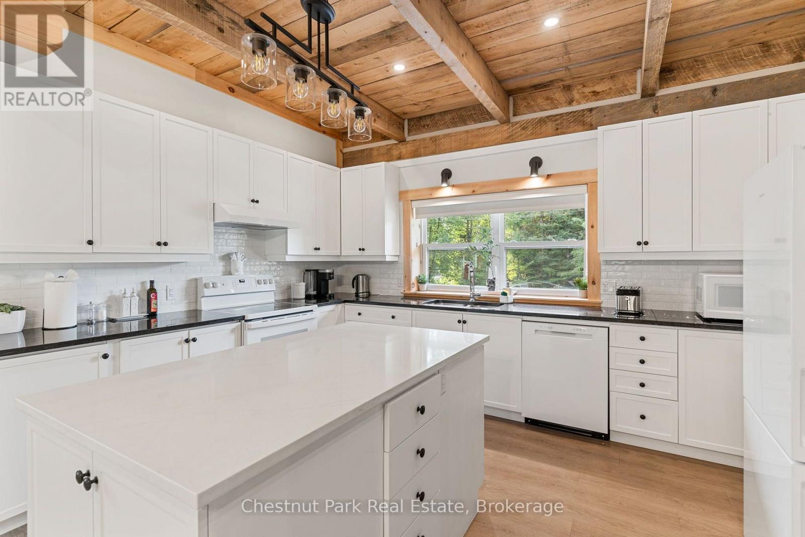 2517 North Shore Road, Algonquin Highlands, Ontario  K0M 1S0 - Photo 15 - X13710262