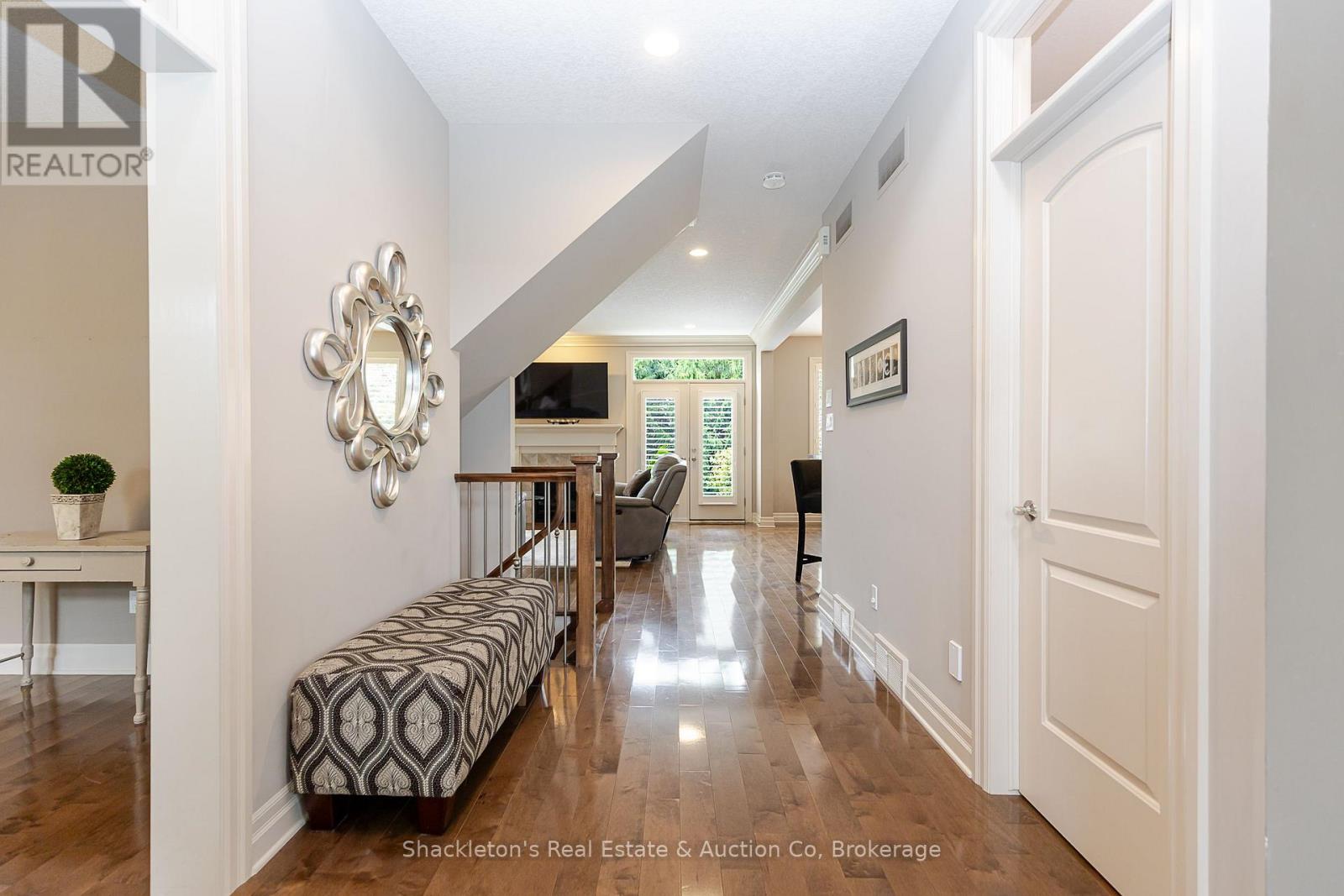 766 Eagletrace Drive, London North, Ontario  N6G 0E9 - Photo 9 - X13710338